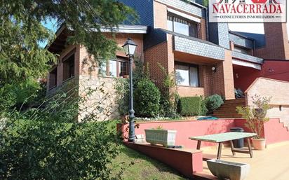 Vista exterior de Casa o xalet en venda en Navacerrada amb Terrassa