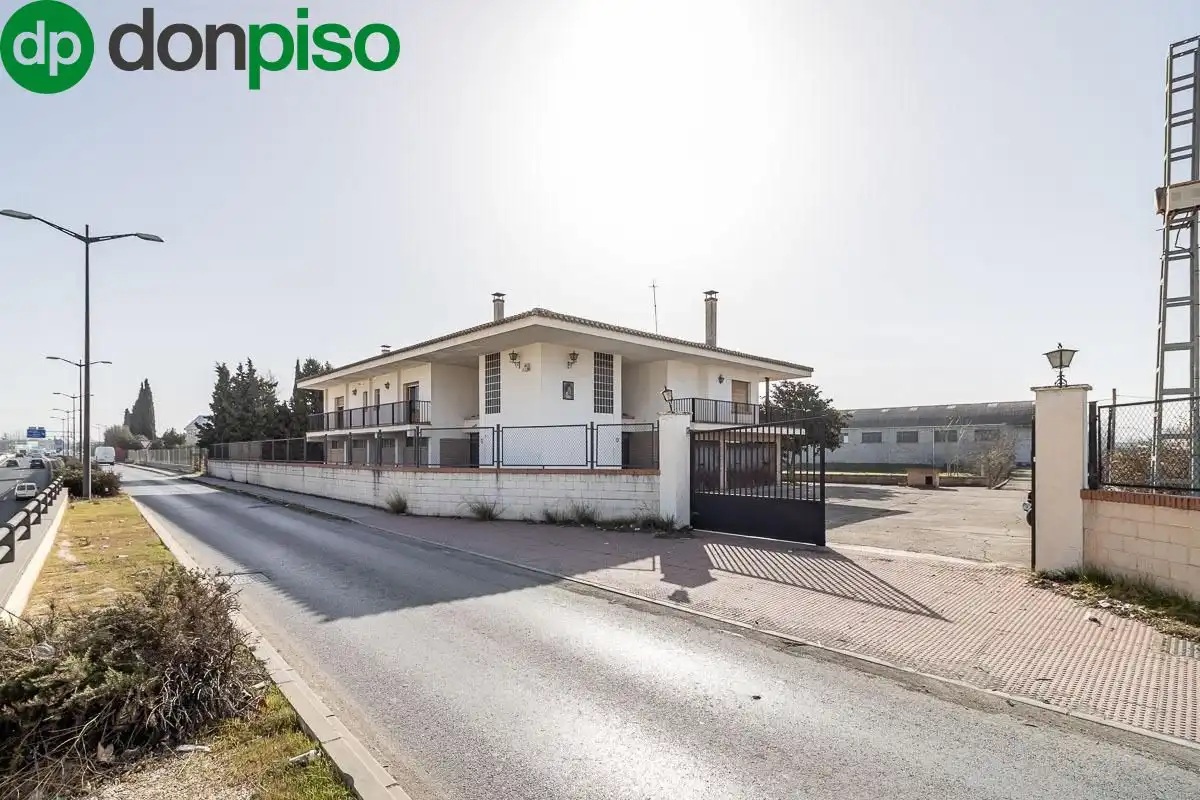 Casa rústica amb piscina en venda a Carretera malaga, imagen 51