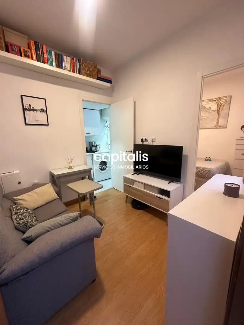 Study for rent in Pasaje de Áncora, Palos de Moguer, Arganzuela