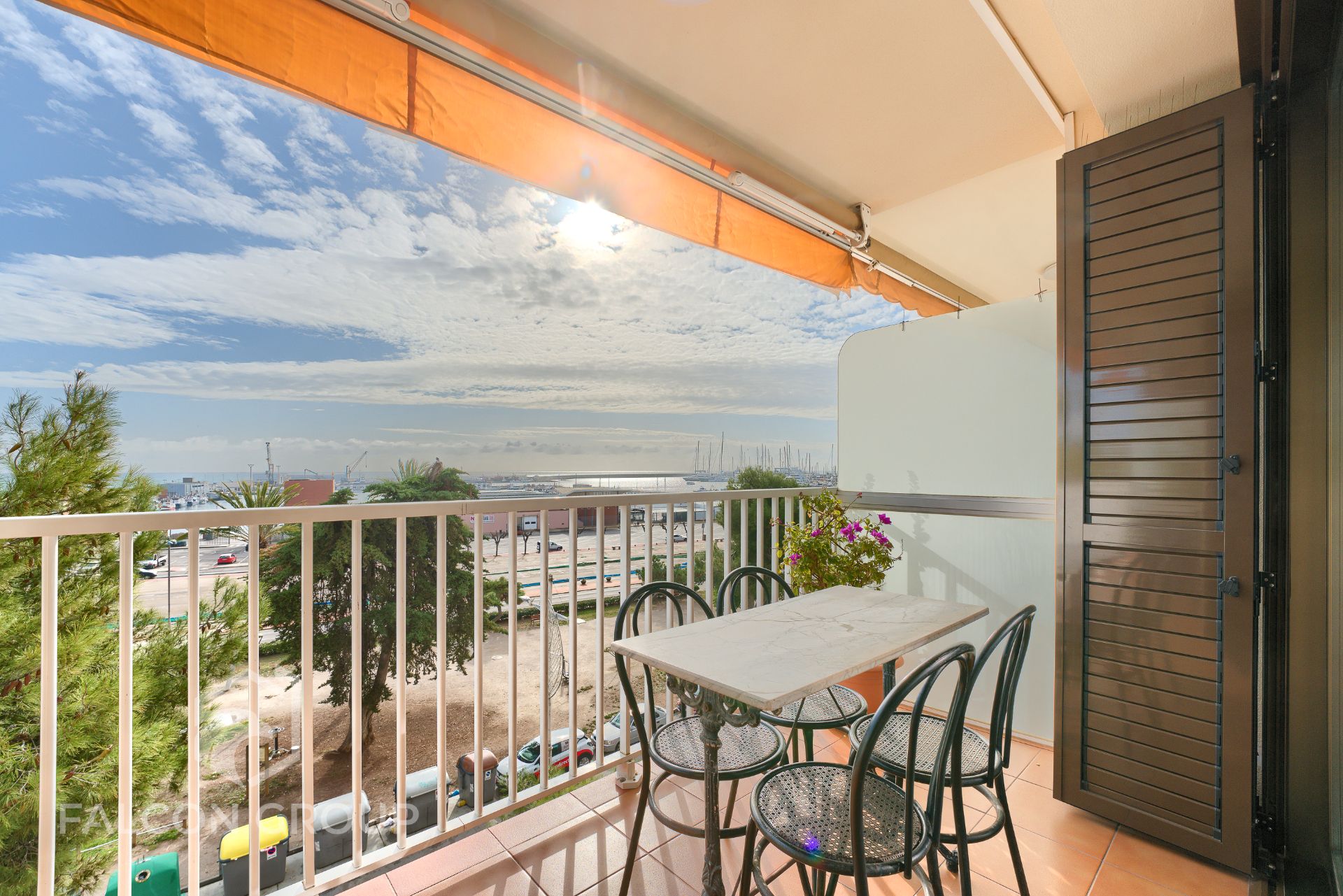 Balcony of Flat for sale in Vilanova i la Geltrú  with Air Conditioner, Heating and Furnished