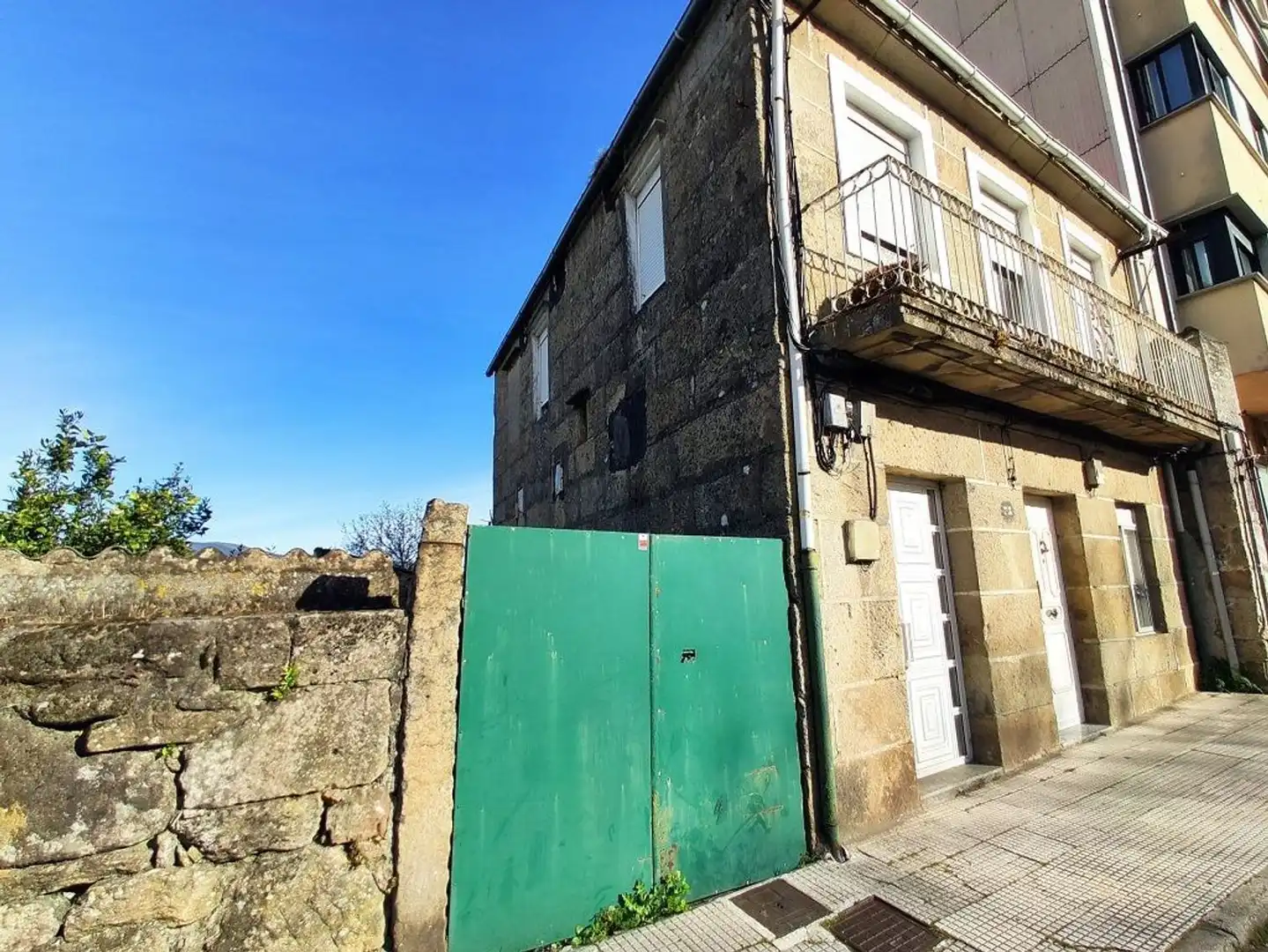 Vista exterior de Casa o chalet en venta en Pontevedra Capital 