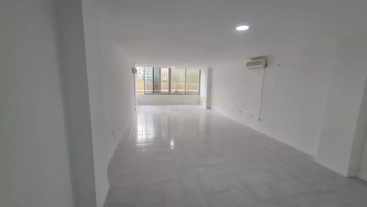 Local comercial en venda a Centro, imagen 32