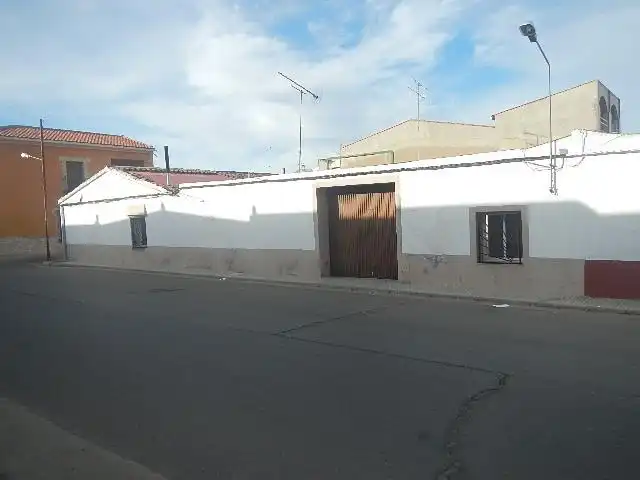 Vista exterior de Casa o xalet en venda en Arroyo de San Serván