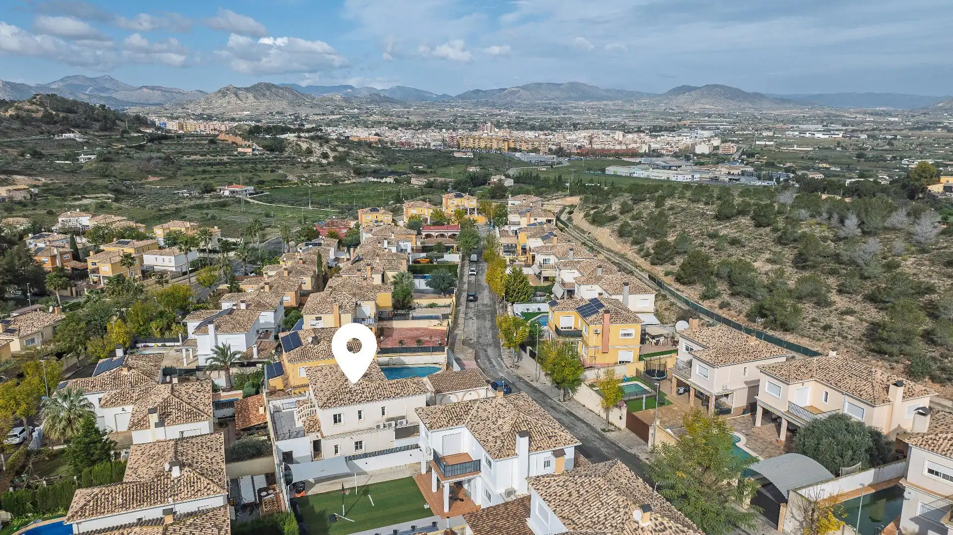 Exterior view of Houses for sale in Aspe