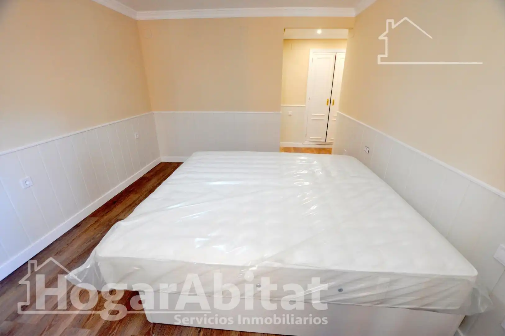Flat with terrace for sale in Calle de San Vicente Mártir, imagen 25