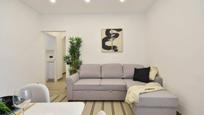 Living room of Flat for sale in  Barcelona Capital  with Balcony