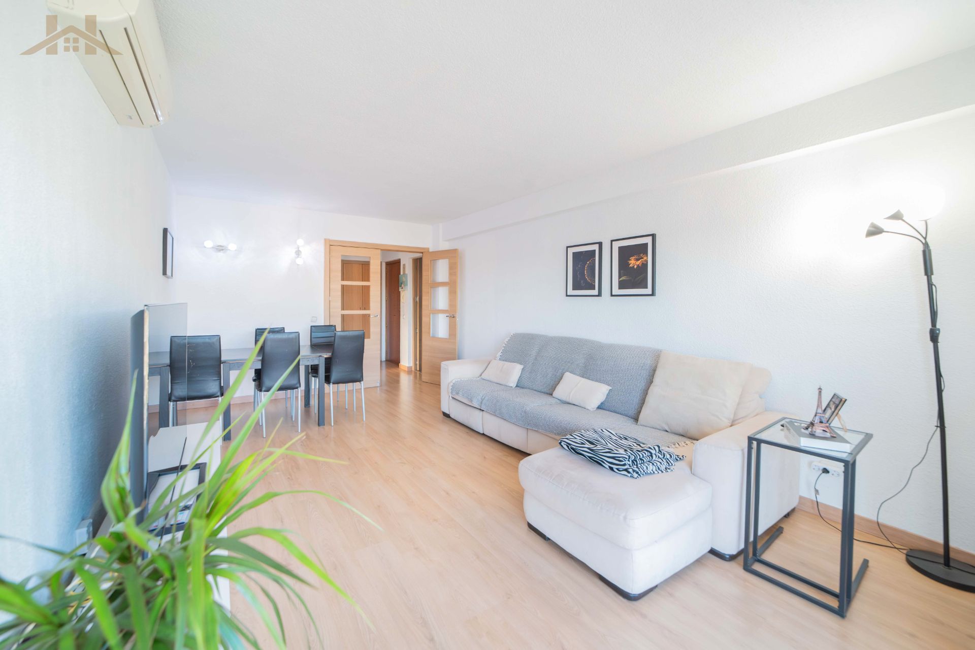 Living room of Flat for sale in Móstoles  with Air Conditioner, Terrace and Storage room