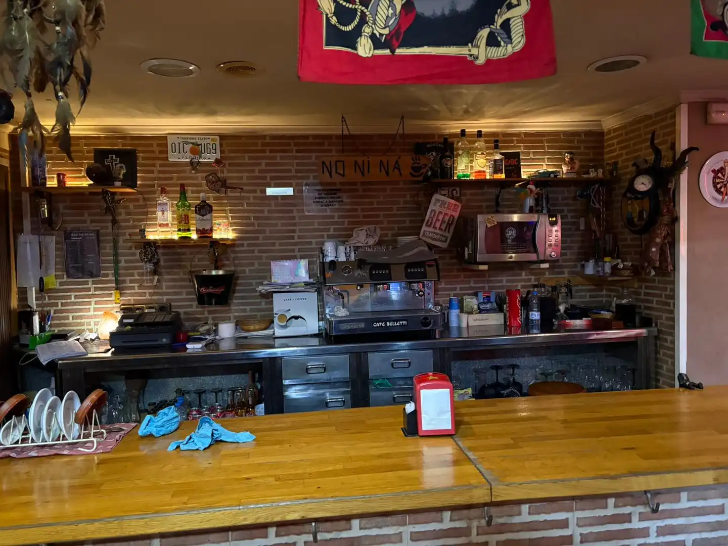 Local en traspaso en Mataró con Aire acondicionado, Calefacción y Amueblado