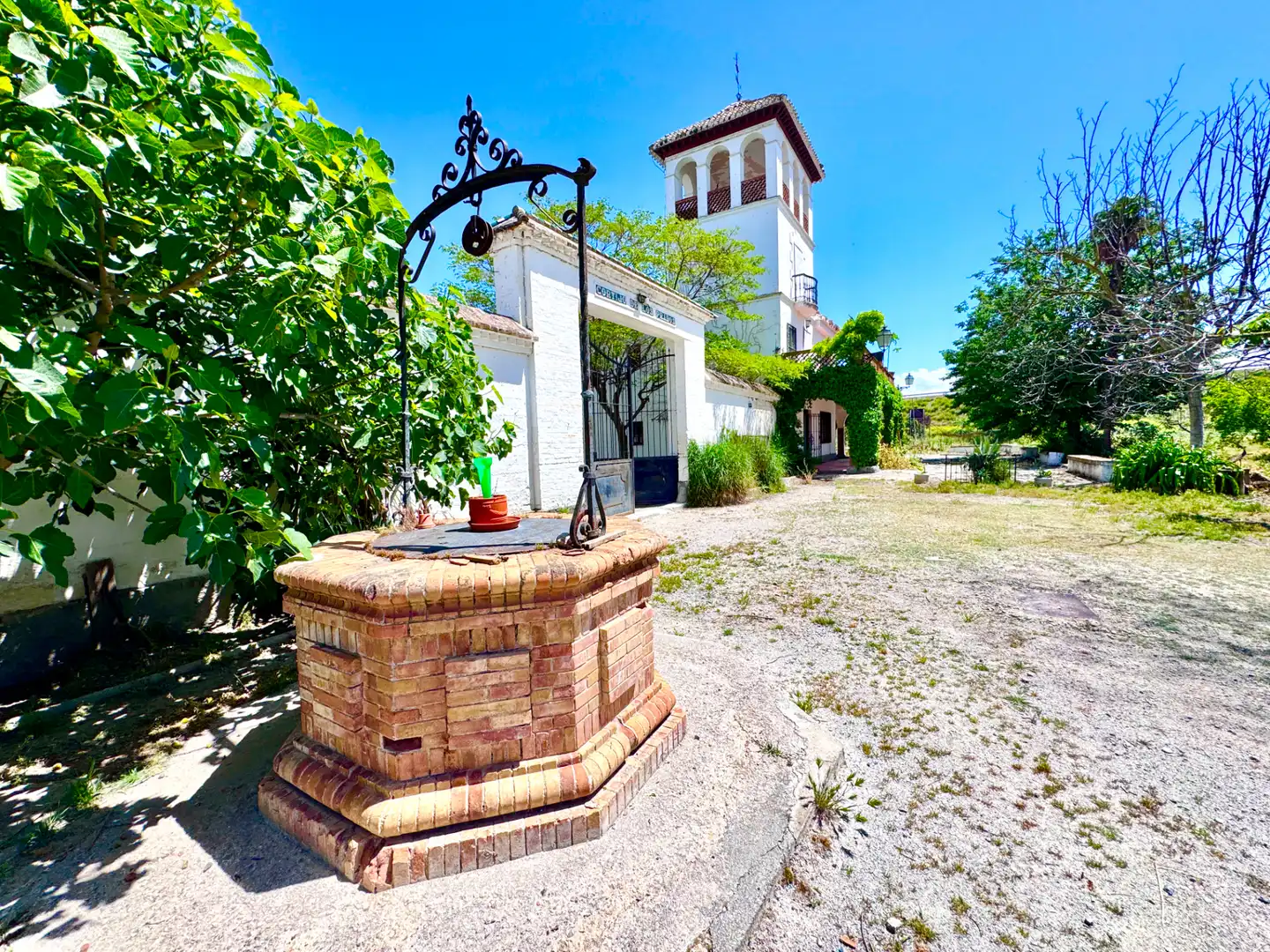 Vista exterior de Casa o chalet en venta en Granada con Jardín privado, Terraza y Trastero