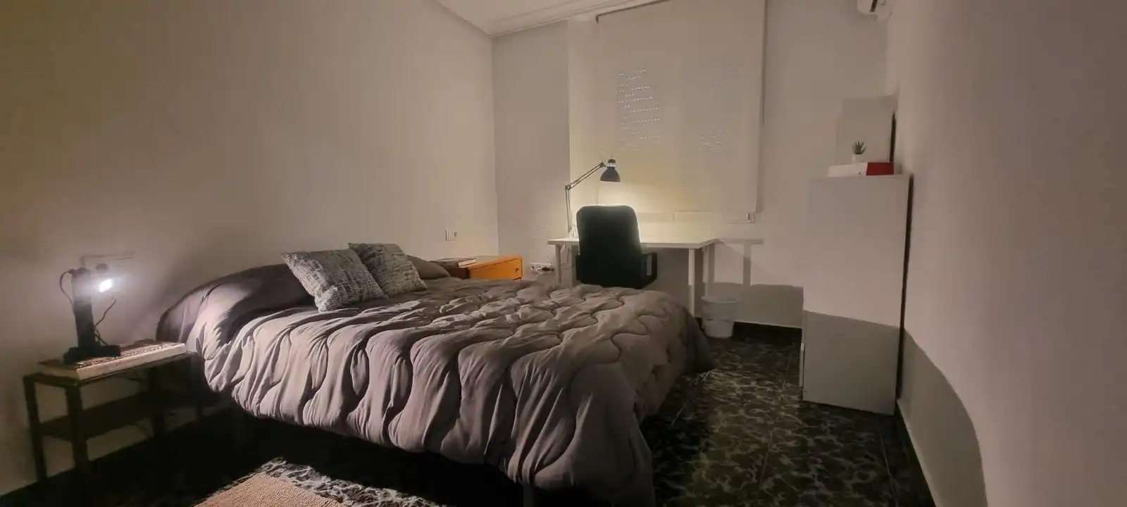 Habitación de Casa o chalet en venta en Murcia con Aire acondicionado, Calefacción y Jardín privado