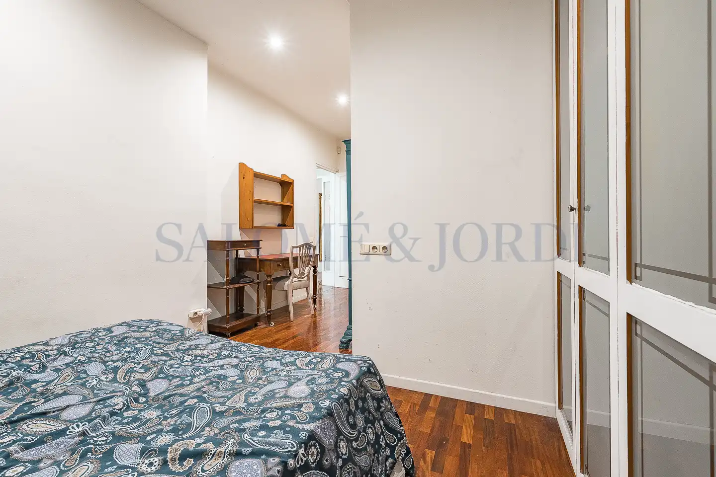 Habitación de Piso en venta en Barcelona con Aire acondicionado, Calefacción y Jardín privado