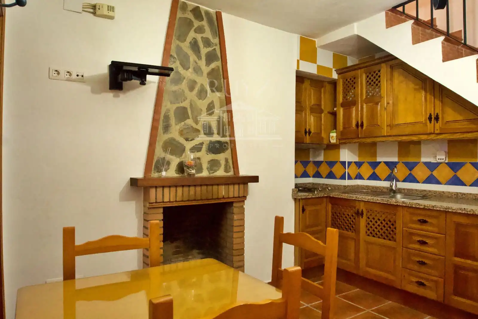 Cuina de Casa o xalet en venda en Los Guájares amb Terrassa i Moblat