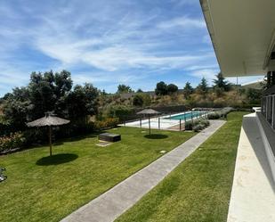 Swimming pool of Flat for sale in Boadilla del Monte  with Air Conditioner and Terrace