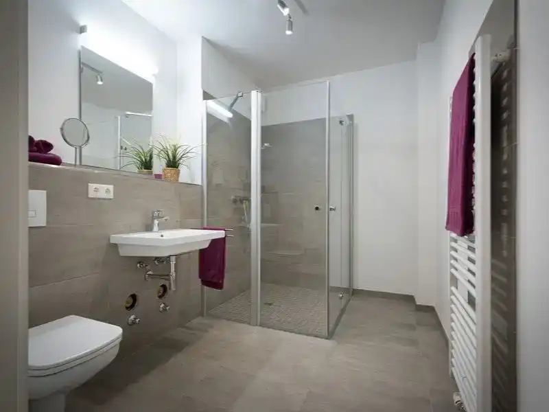 Badezimmer von Wohnungen zur Miete in Torredembarra