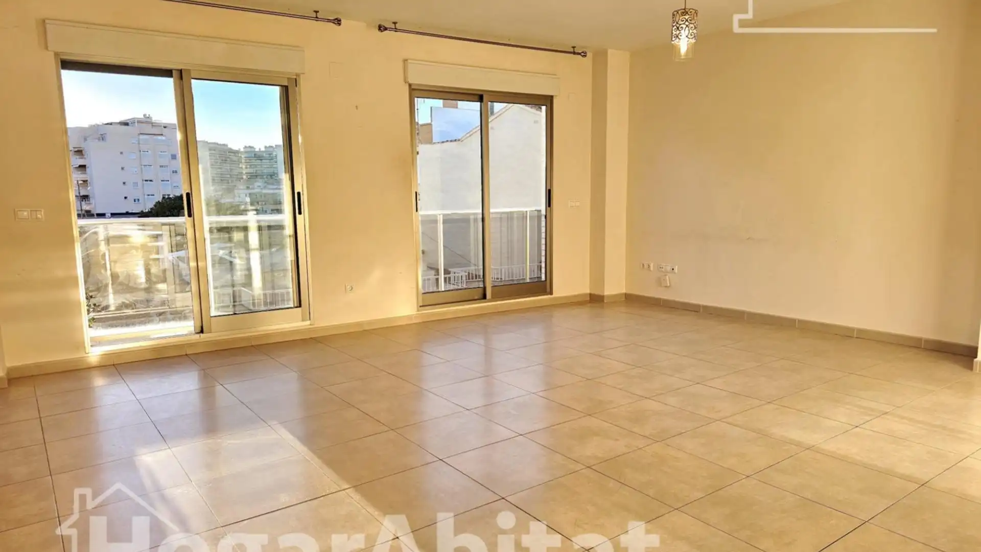 Living room of Flat for sale in Gandia  with Air Conditioner, Storage room and Furnished