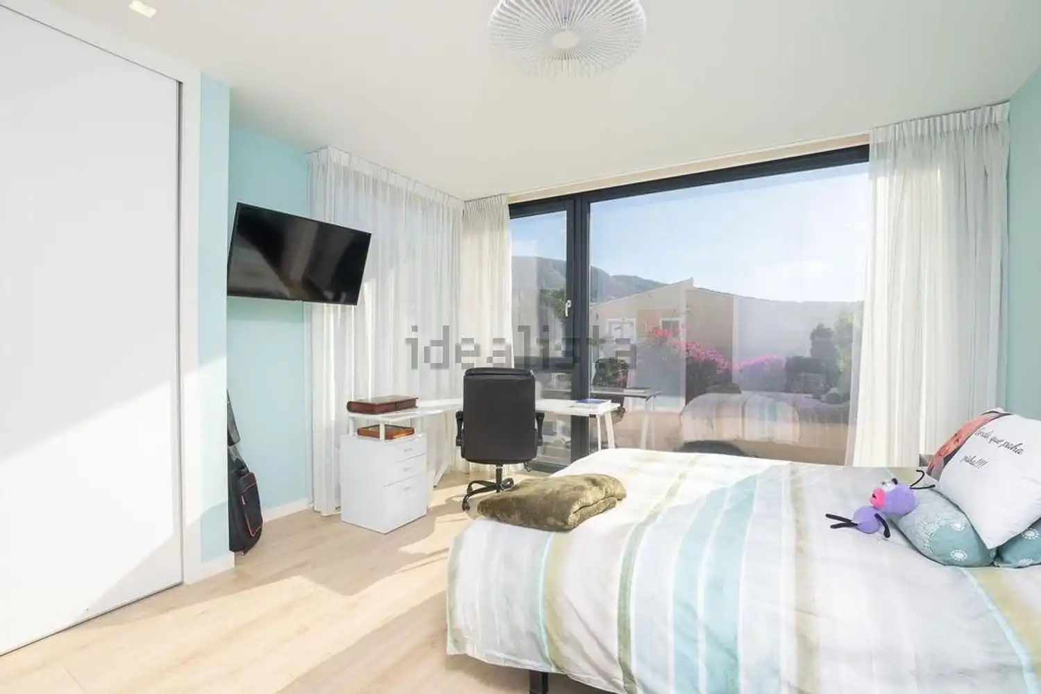 Bedroom of Houses for sale in L'Alfàs del Pi  with Air Conditioner, Storage room and Swimming Pool