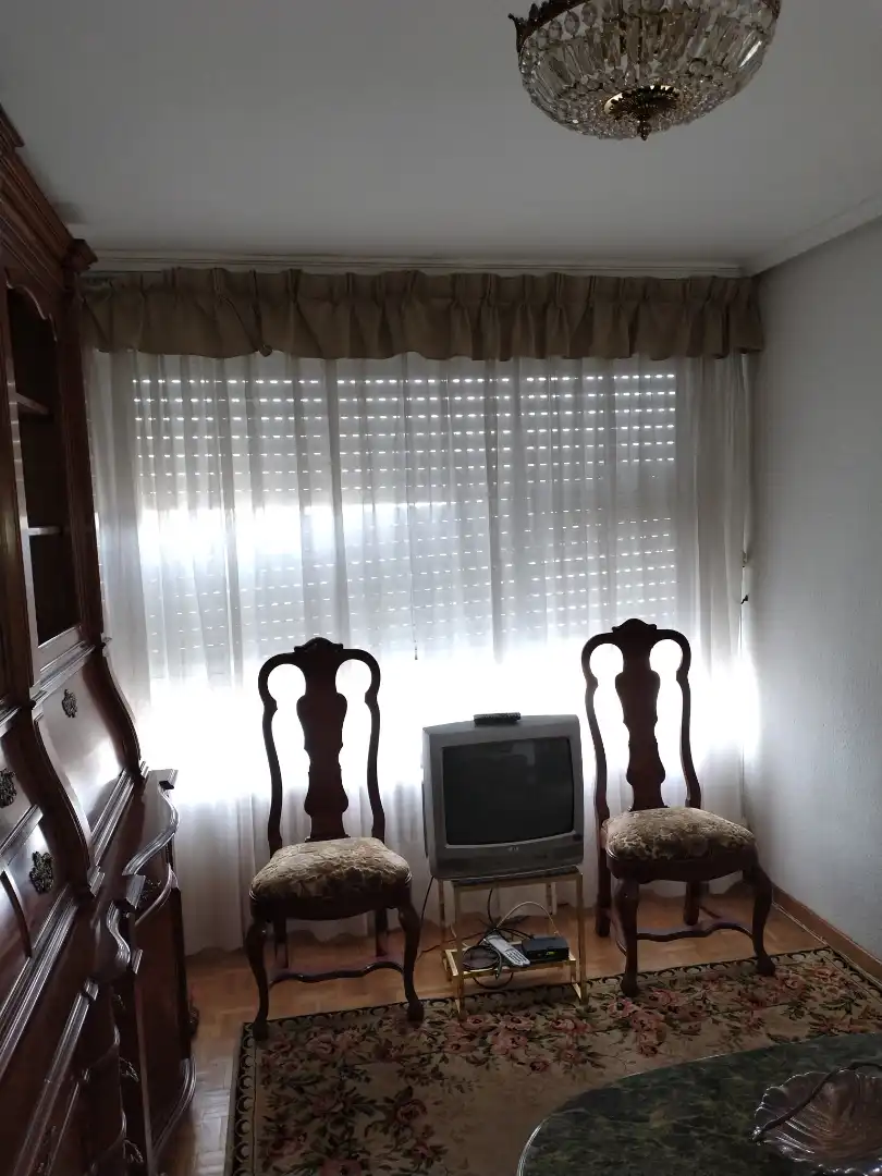 Living room of Flat for rent in Bembibre  with Heating, Parquet flooring and Storage room