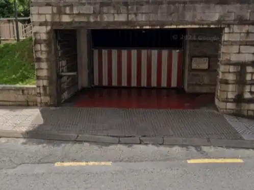 Parking of Garage for rent in Barakaldo 