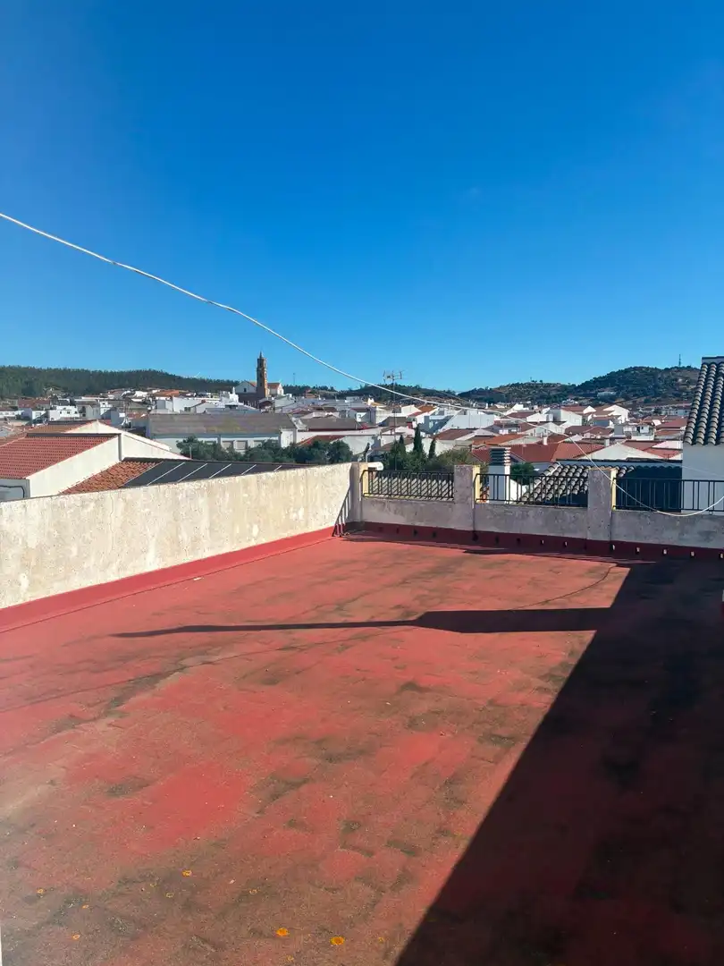 Vista exterior de Pis en venda en Villanueva de los Castillejos