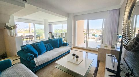 Foto 2 von Einfamilien-Reihenhaus zum Verkauf in N-340, 147, Puerto de la Duquesa, Manilva