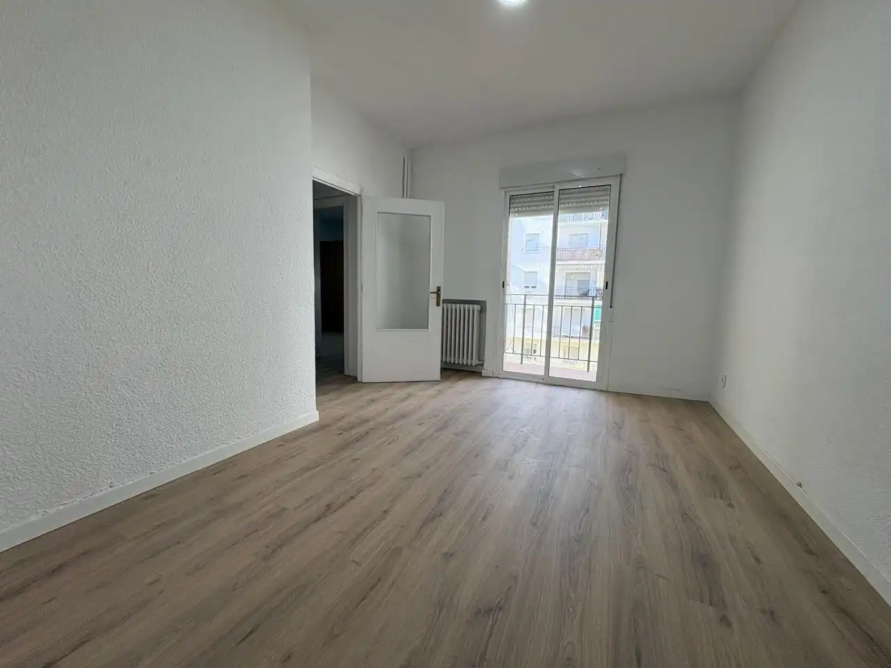 Wohnung zur Miete in Calle de Torres Miranda, Chopera