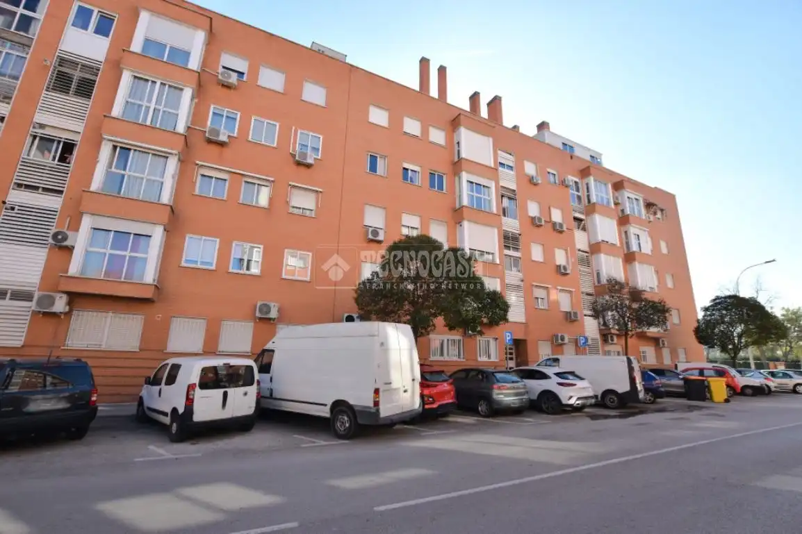 Vista exterior de Piso en venta en Madrid con Aire acondicionado, Calefacción y Parquet