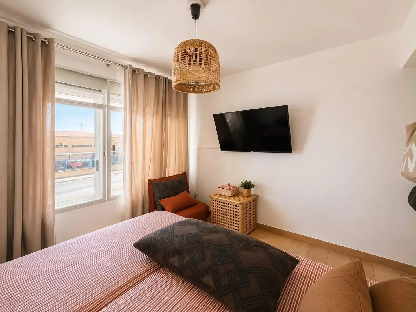 Habitación de Piso en venta en Alicante / Alacant con Aire acondicionado, Calefacción y Terraza