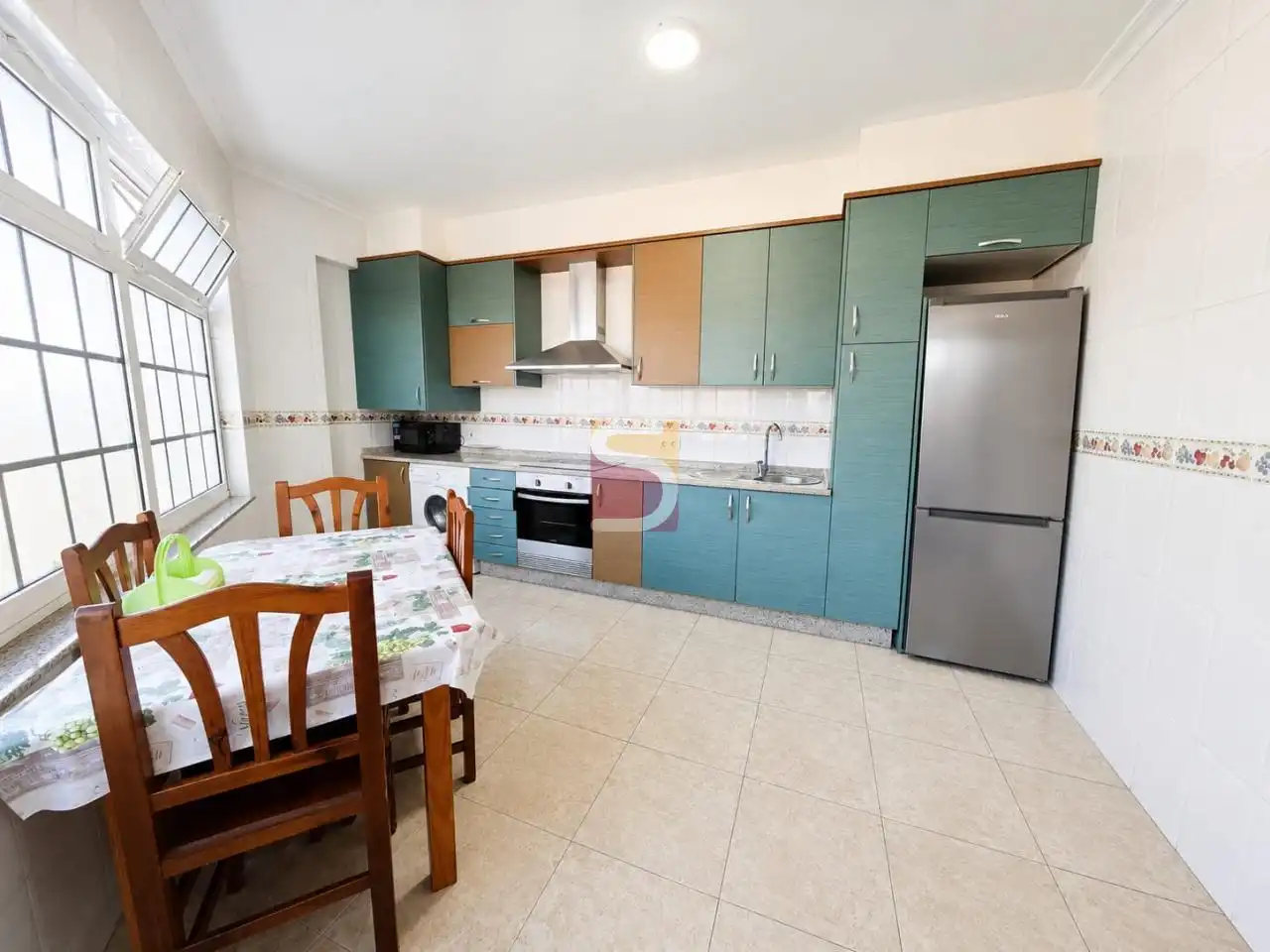 Cocina de Piso en venta en O Rosal   con Calefacción, Trastero y Amueblado