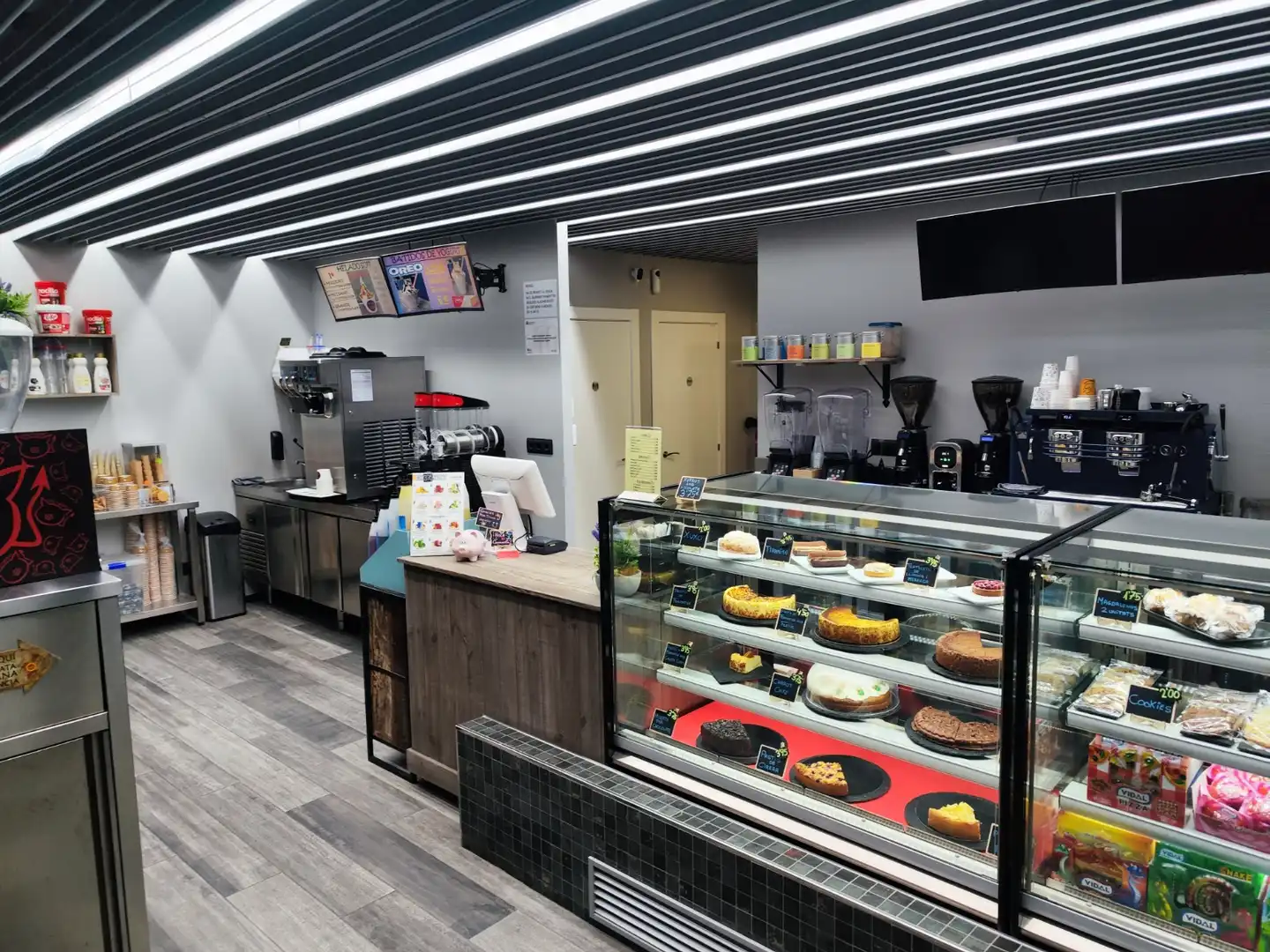 Business premises for transfer in Sant Martí, imagen 14