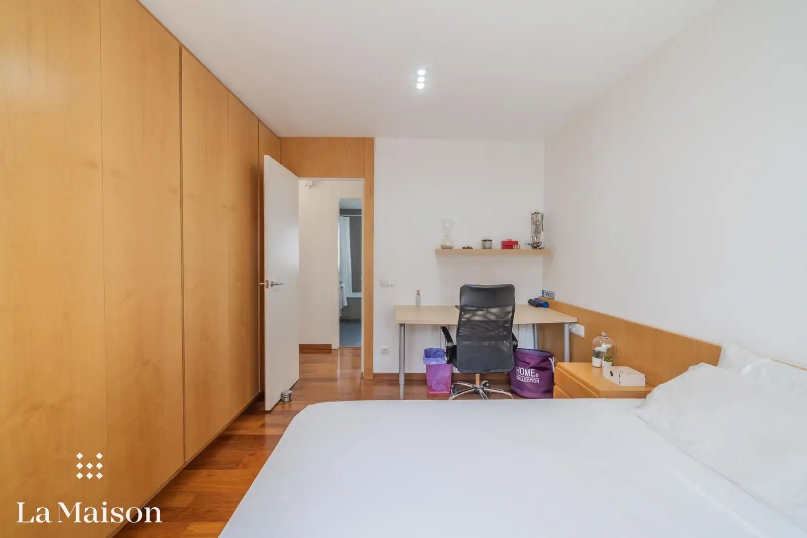Dormitori de Casa o xalet en venda en Vilanova del Vallès amb Parquet, Terrassa i Piscina