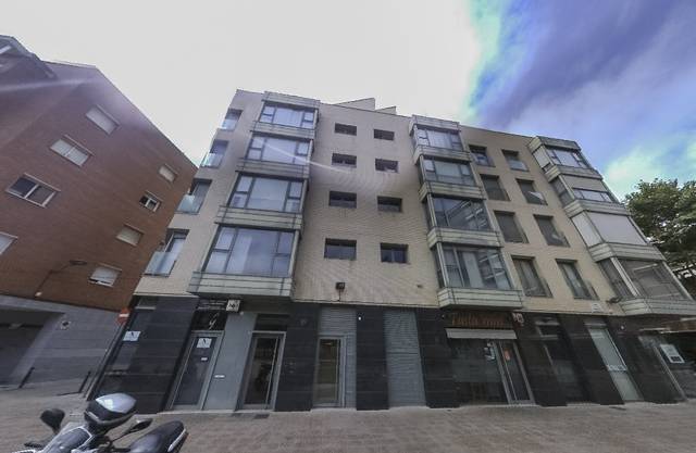 Garaje en Venta en C/ Monturiol en El Clot