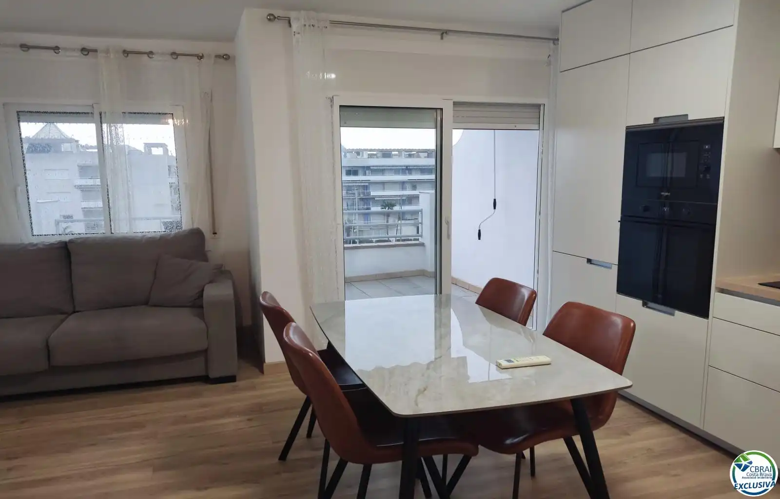 Pis amb ascensor en venda a Avenida Port Estaca 20, imagen 2