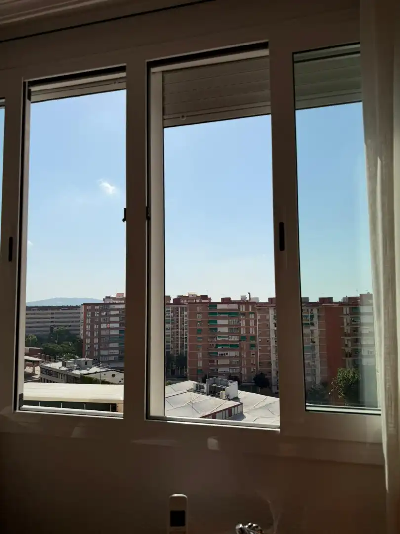 Bedroom of Flat for sale in Cornellà de Llobregat  with Air Conditioner and Furnished