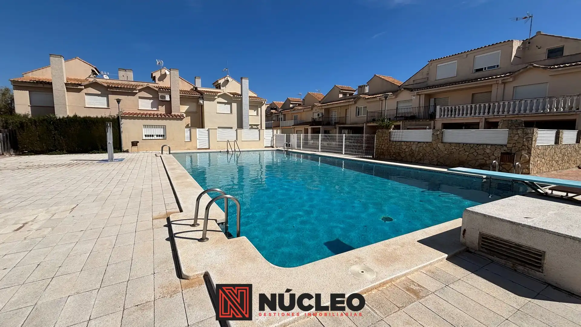Detached homes for sale in Carrer Zarauz, El Grao