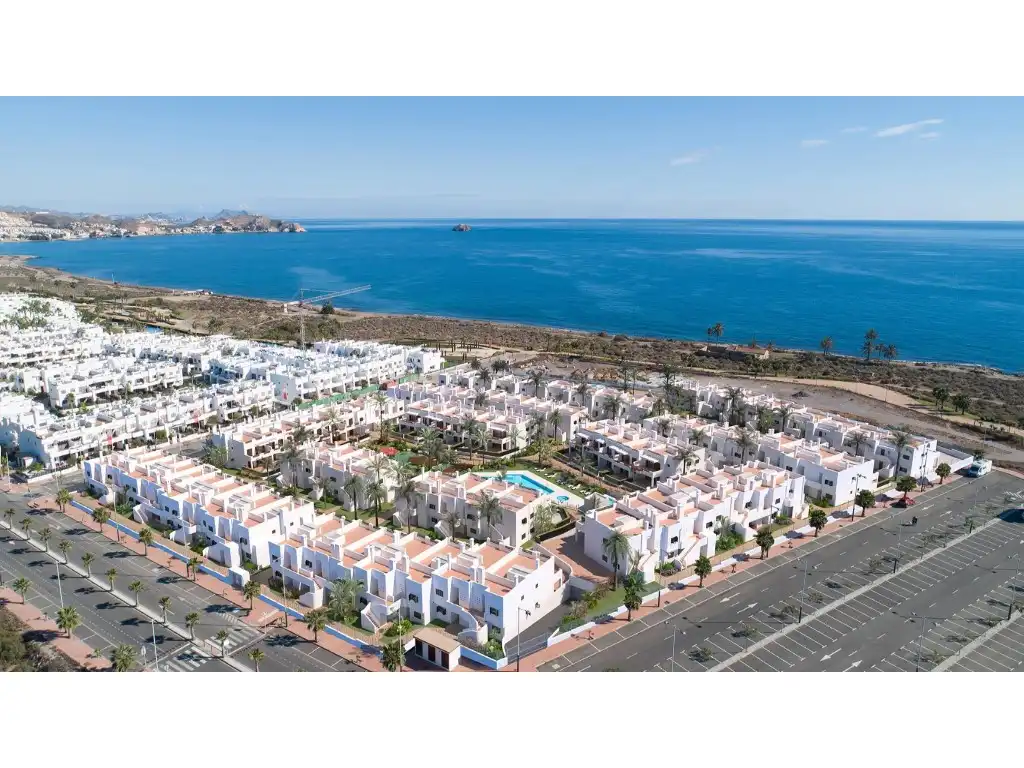 Apartment with pool for sale in Calle Viena, imagen 9