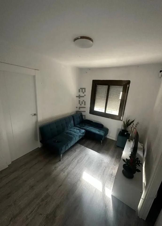 Sala d'estar de Pis en venda en  Zaragoza Capital amb Calefacció i Moblat