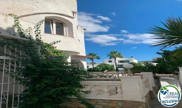 Exterior view of Detached homes for sale in Empuriabrava  with Storage room and Furnished