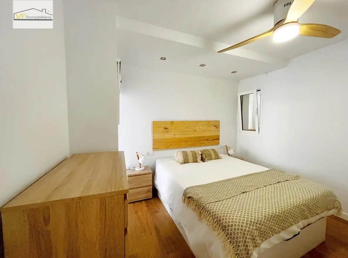 Bedroom of Flat for sale in Málaga  with Balcony