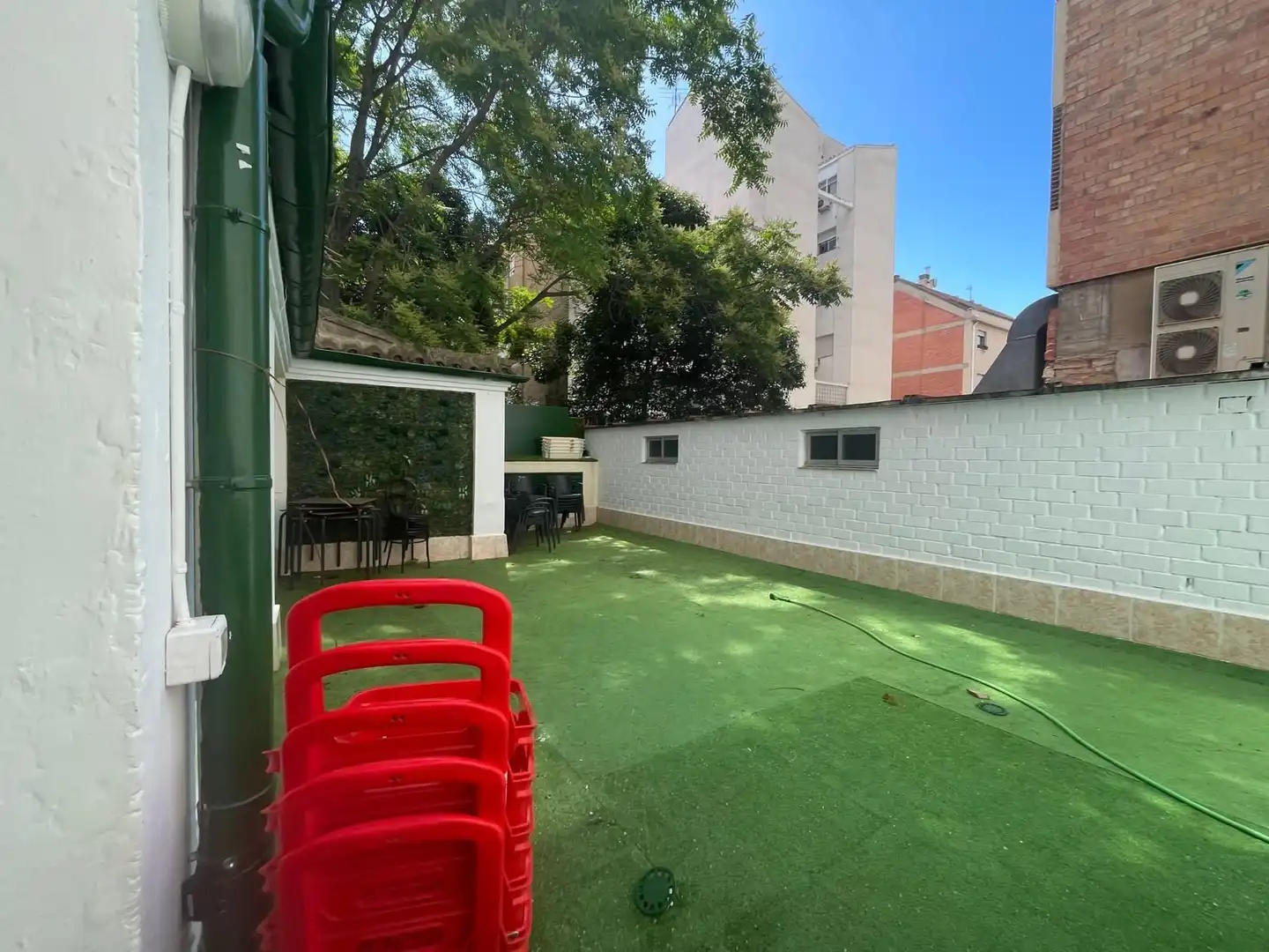 Terrassa de Local en venda en Zaragoza amb Aire condicionat i Moblat