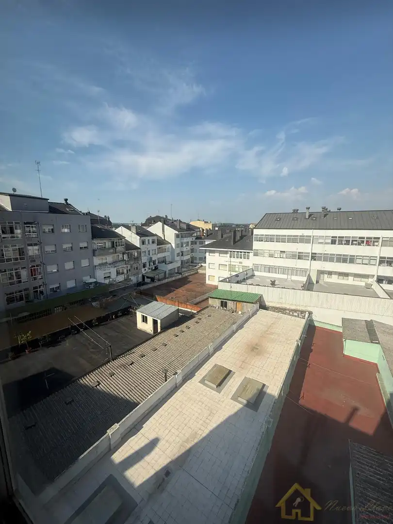 Vista exterior de Piso en venta en Lugo con Calefacción y Terraza