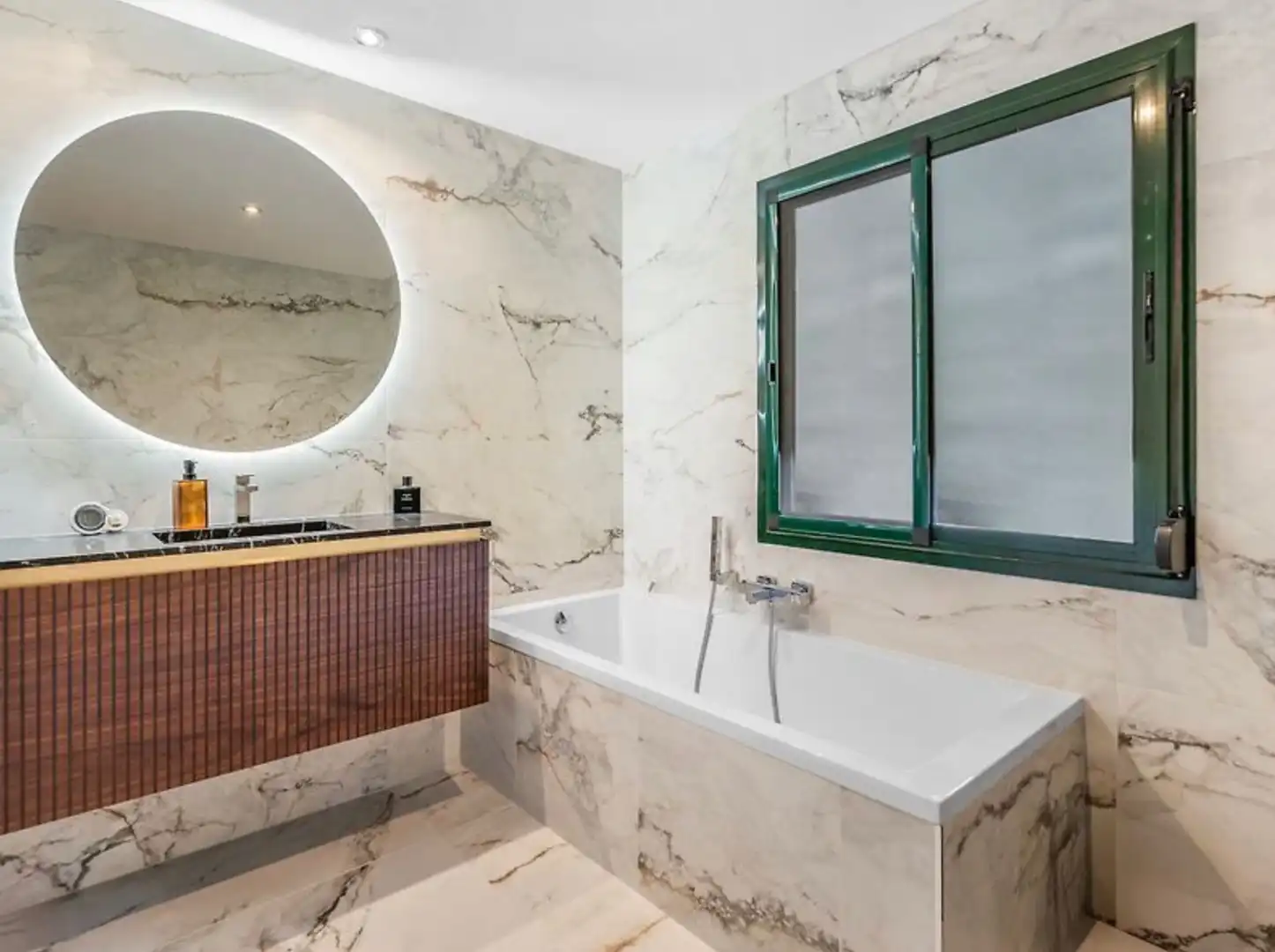 Apartment with pool for sale in Benahavís pueblo, imagen 4