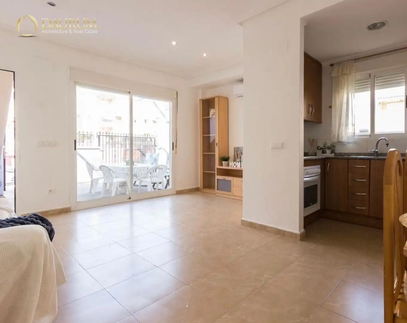 Küche von Dachboden zum Verkauf in Santa Pola mit Klimaanlage, Heizung und Terrasse