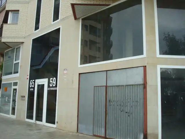 Local comercial en venda a Girona, imagen 18