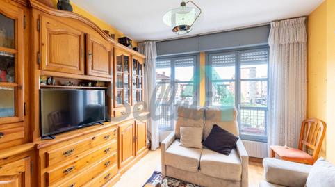 Foto 2 de Pis en venda a Darío de Regoyos, Lugones, Siero