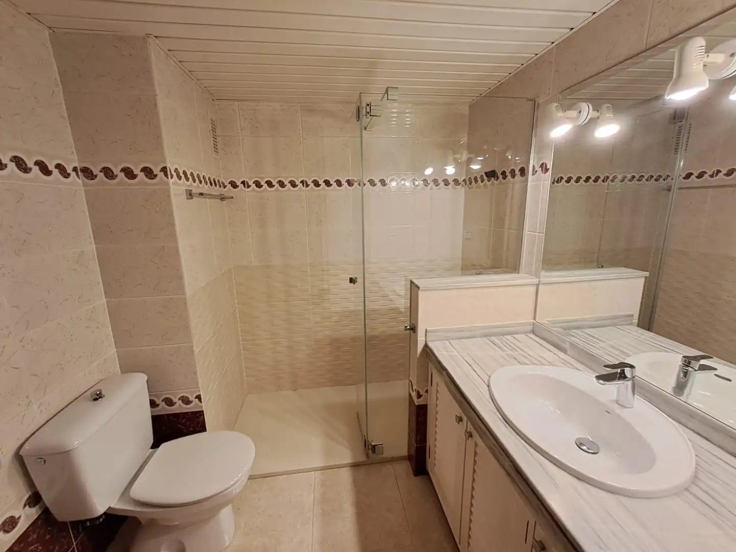 Piso de alquiler en Ponent - Set Camins