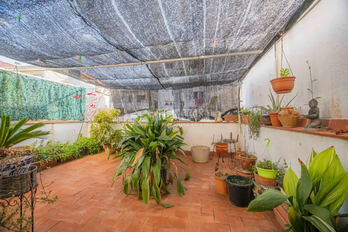 Terrassa de Pis en venda en Sant Boi de Llobregat amb Aire condicionat i Terrassa