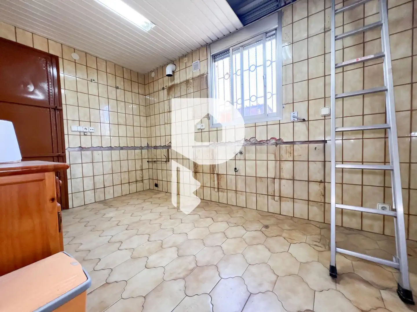 Kitchen of Houses for sale in Sant Andreu de la Barca  with Private garden, Terrace and Storage room