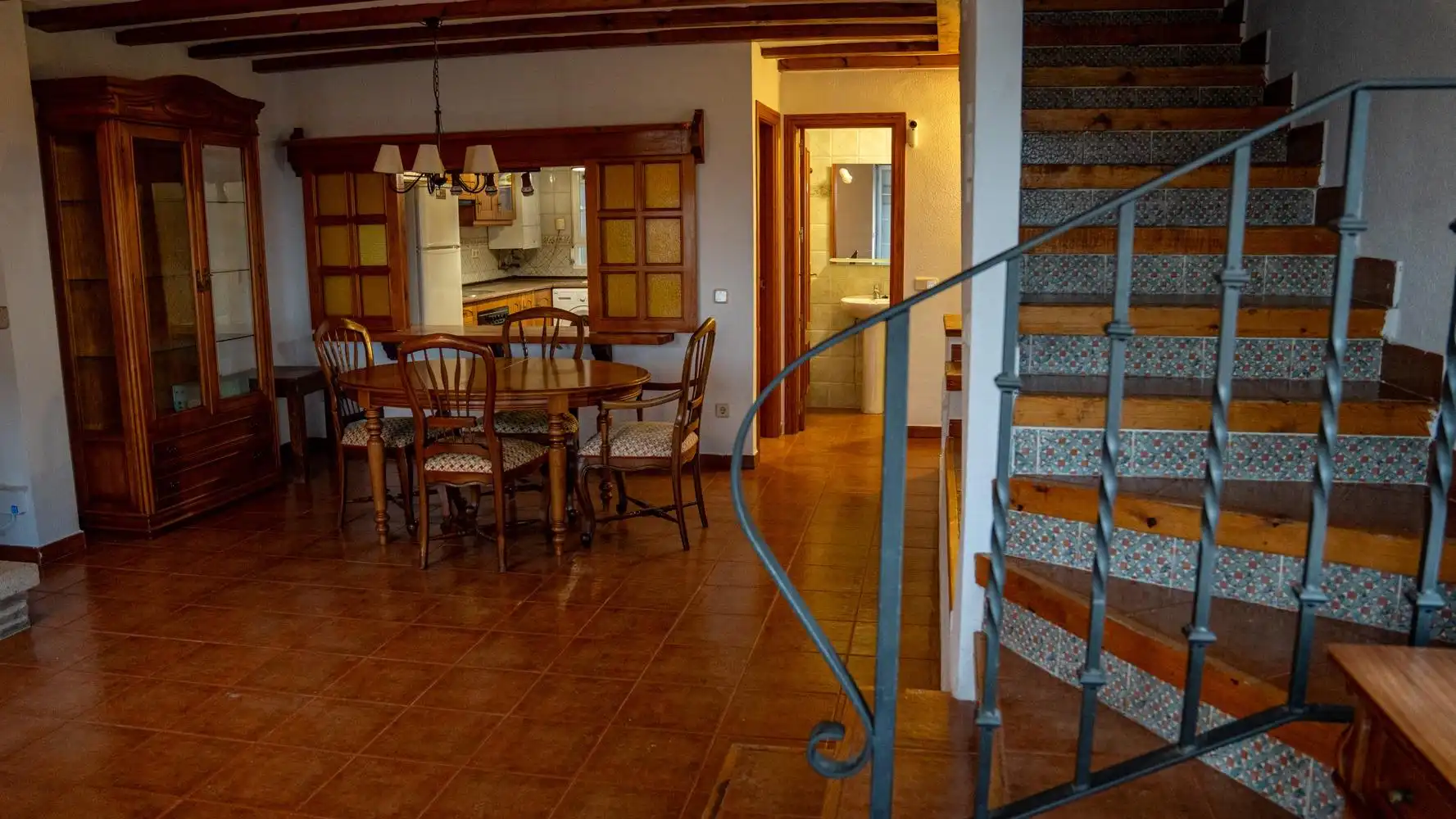 Einfamilien-Reihenhaus zur Miete in Miraflores de la Sierra mit Heizung, Möbliert und Balkon