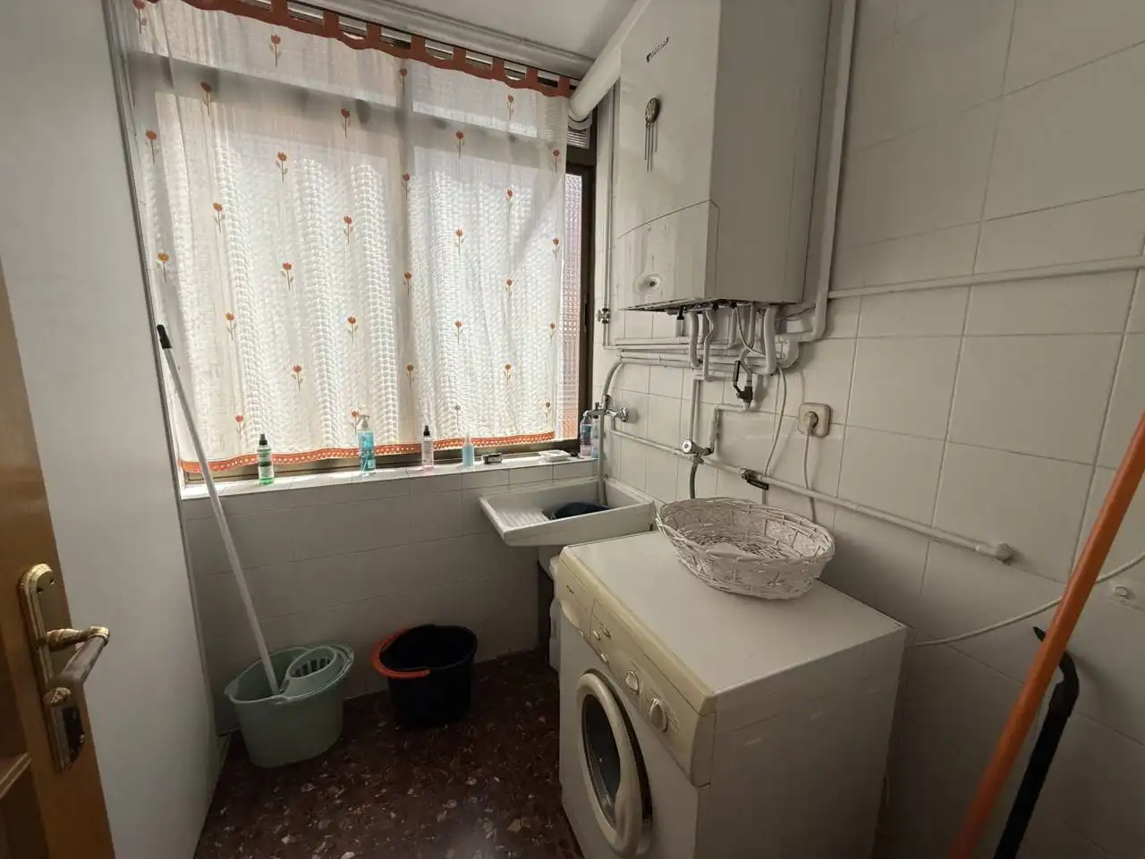Badezimmer von Wohnungen zum Verkauf in Sabadell mit Klimaanlage, Heizung und Privatgarten
