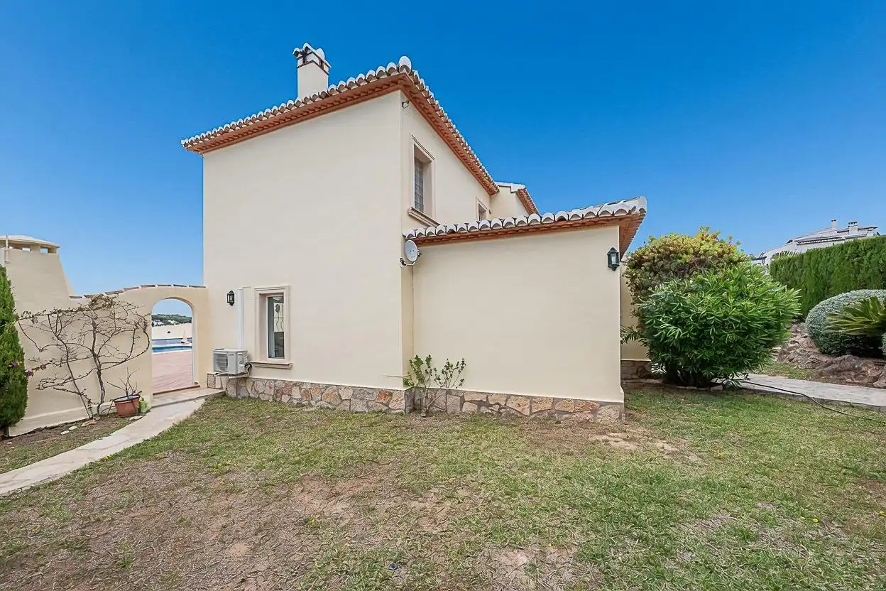Exterior view of Houses for sale in Jávea / Xàbia  with Air Conditioner, Heating and Private garden